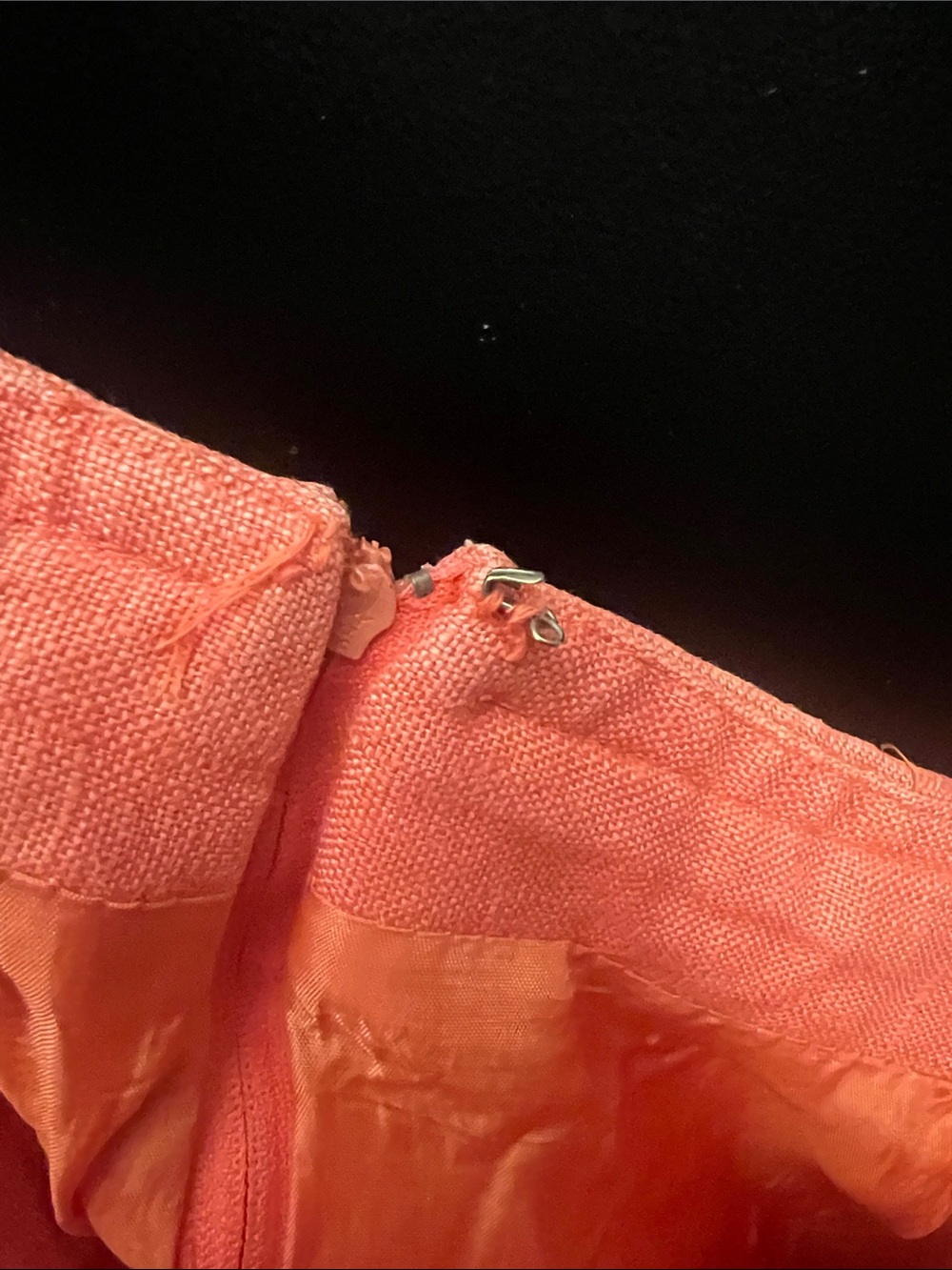 Vintage Ann Taylor Coral Linen Pencil Skirt - Picture 5 of 5